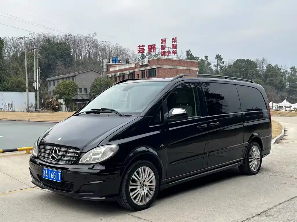 Mercedes-Benz Viano