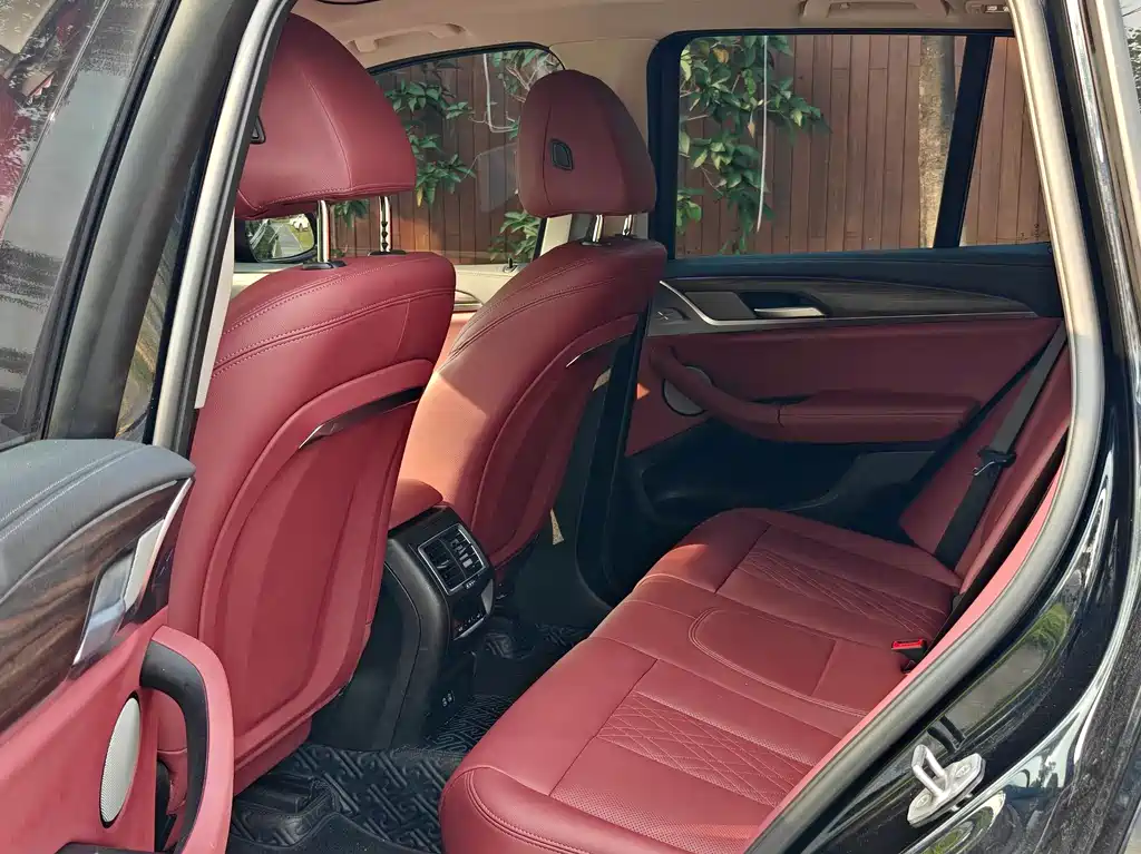 BMW X3 — миниатюра 9