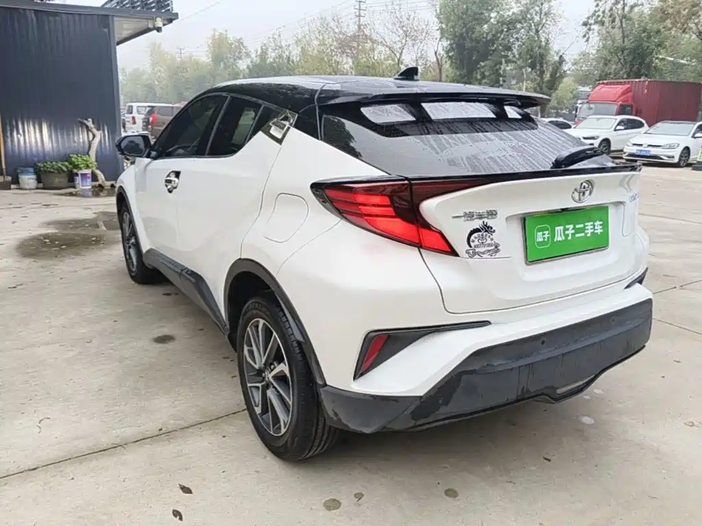 Toyota IZOA — миниатюра 5