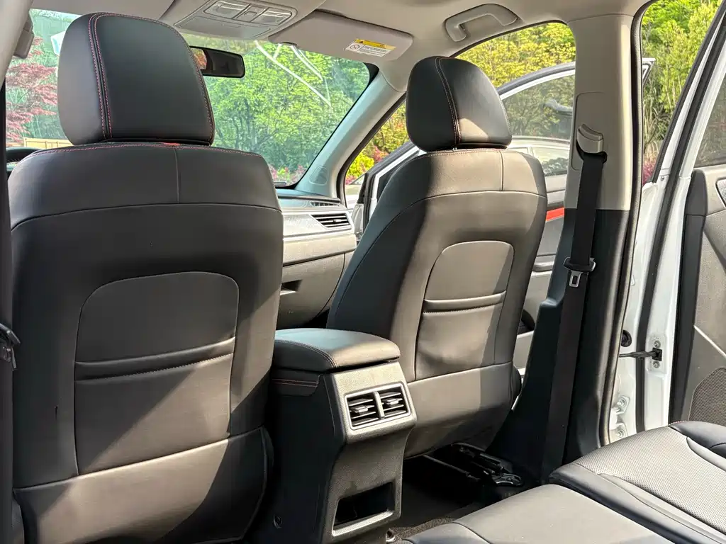 Dongfeng 580 2021 ☆ 1.5T AT Luxury