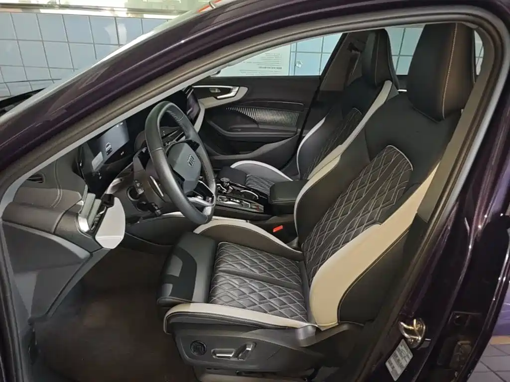 Audi A5L — миниатюра 15
