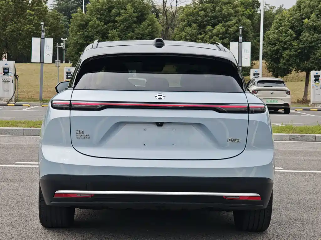 NIO ES6 — миниатюра 3