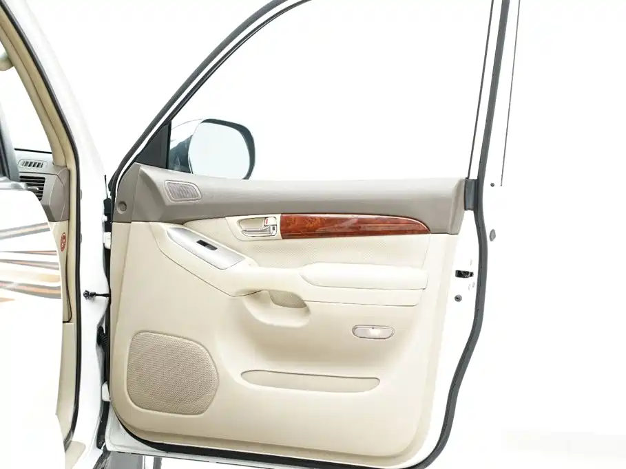 Toyota Prado (Import) — миниатюра 21
