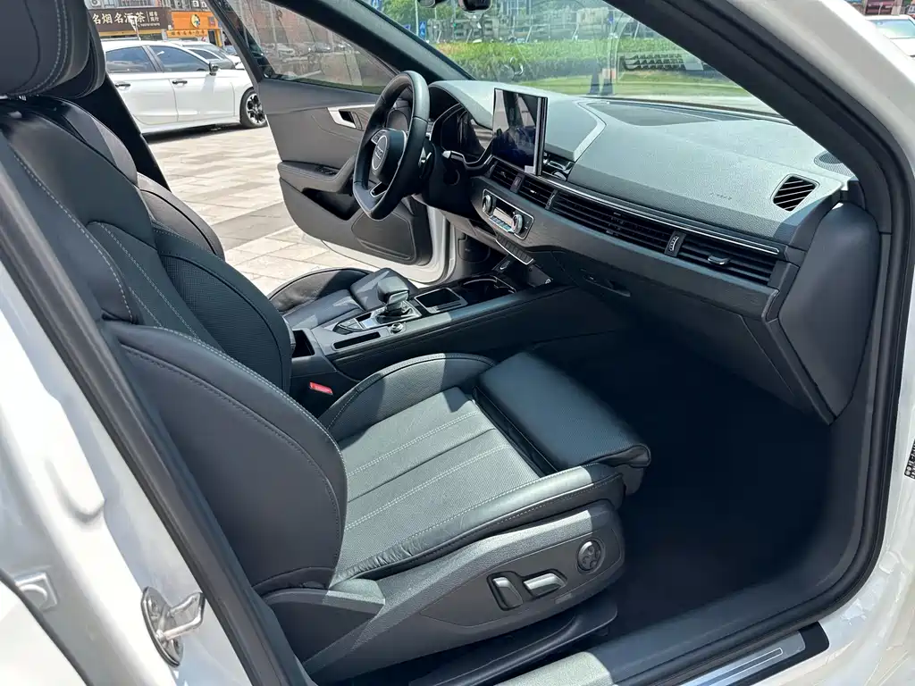 Audi A4L — миниатюра 12
