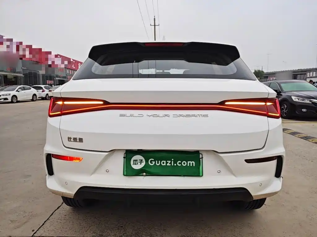 BYD e2 — миниатюра 6