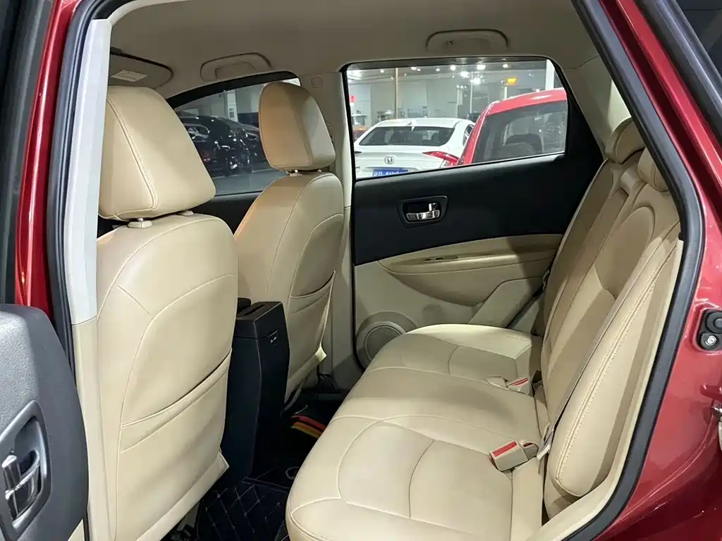 Nissan Qashqai — миниатюра 4