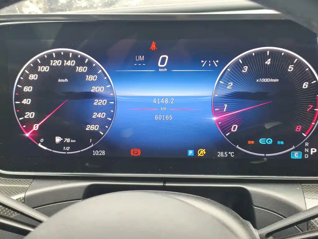 Mercedes-Benz C-Class — миниатюра 17