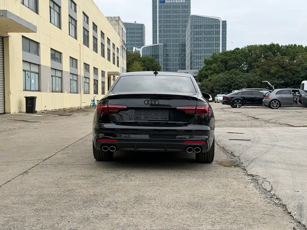 Audi S4 — миниатюра 13