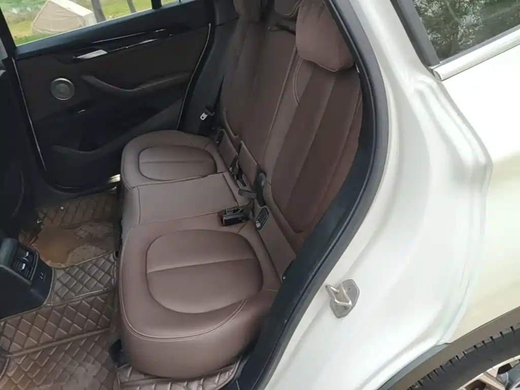 BMW X1 — миниатюра 17