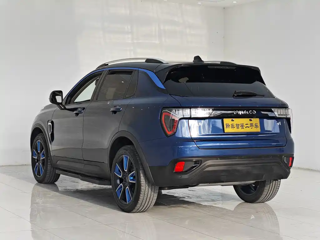 Lynk & Co 01 — миниатюра 4