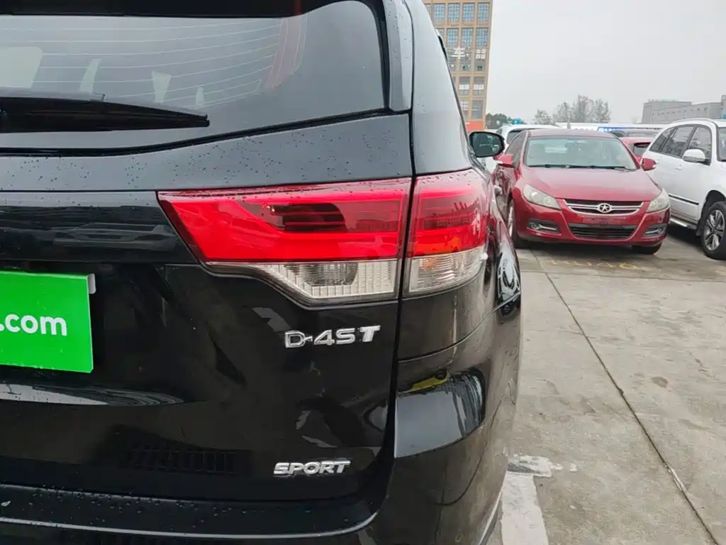 Toyota Highlander — миниатюра 8