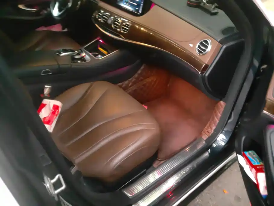 Mercedes-Benz S-Class — миниатюра 8
