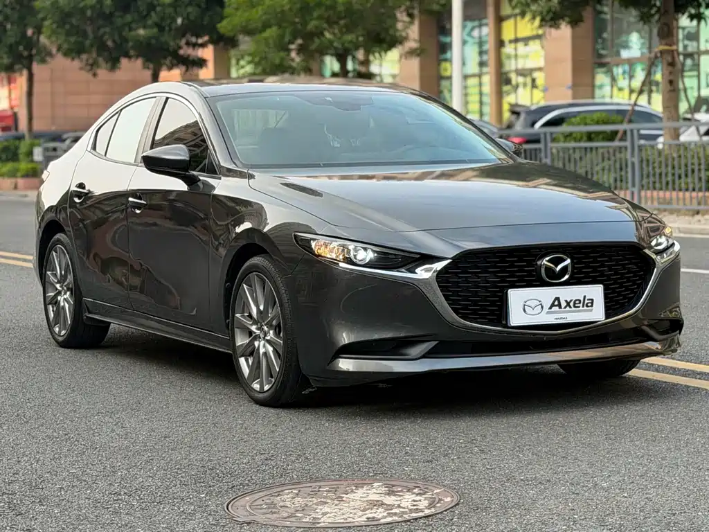 Mazda 3 Axela — миниатюра 3