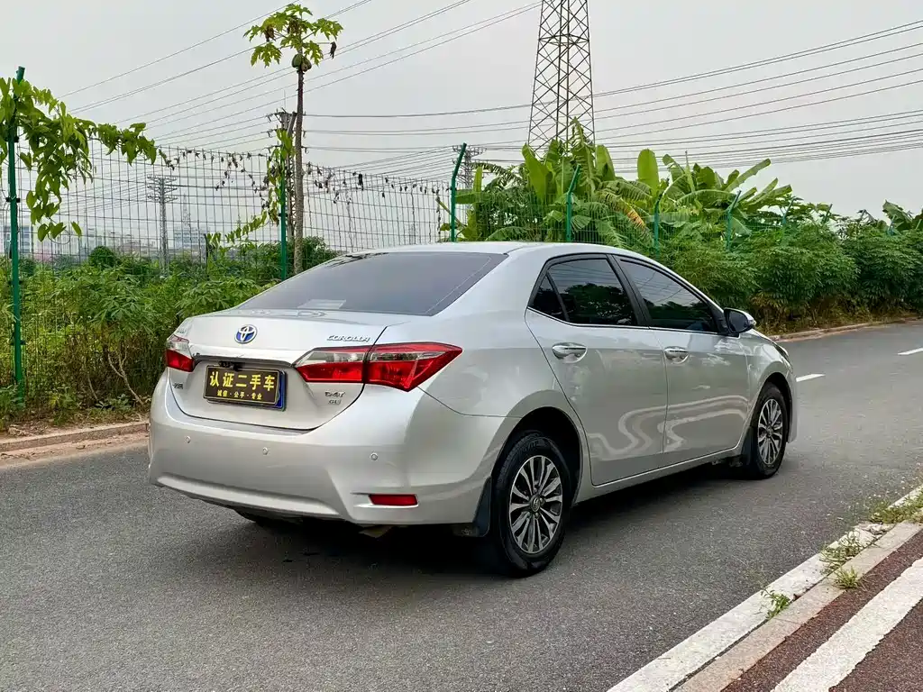 Toyota Corolla — миниатюра 6