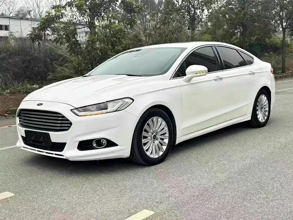 Ford Mondeo 2014