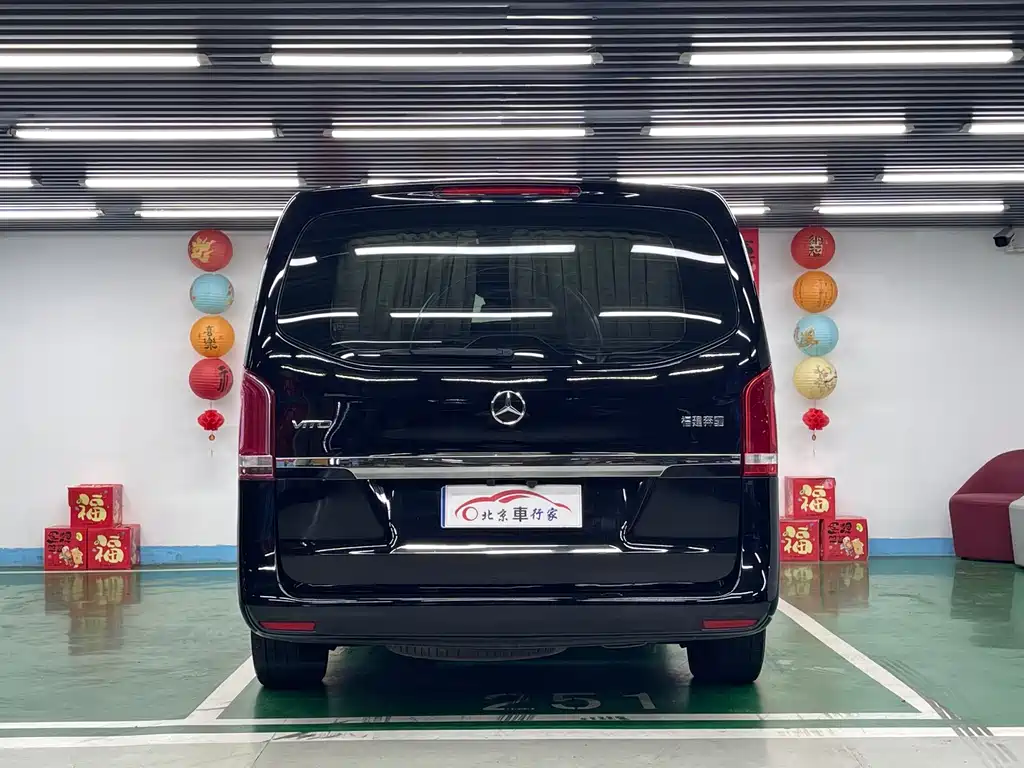 Mercedes-Benz Vito — миниатюра 6