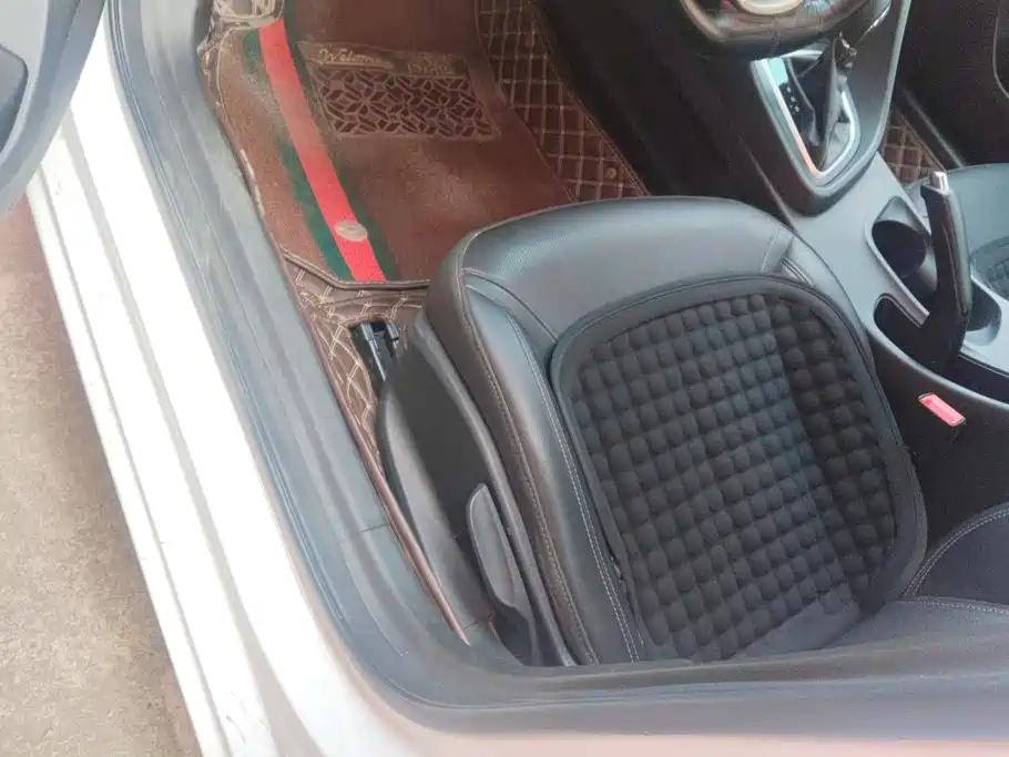 Buick Excelle — миниатюра 9