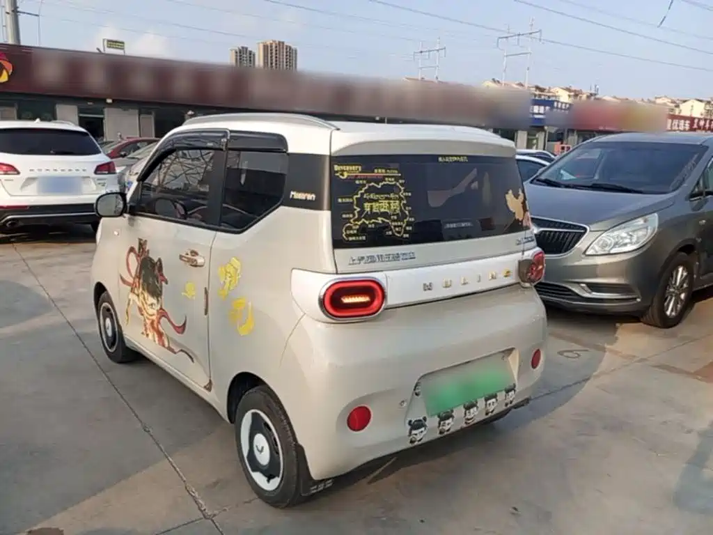 Wuling MINIEV — миниатюра 5
