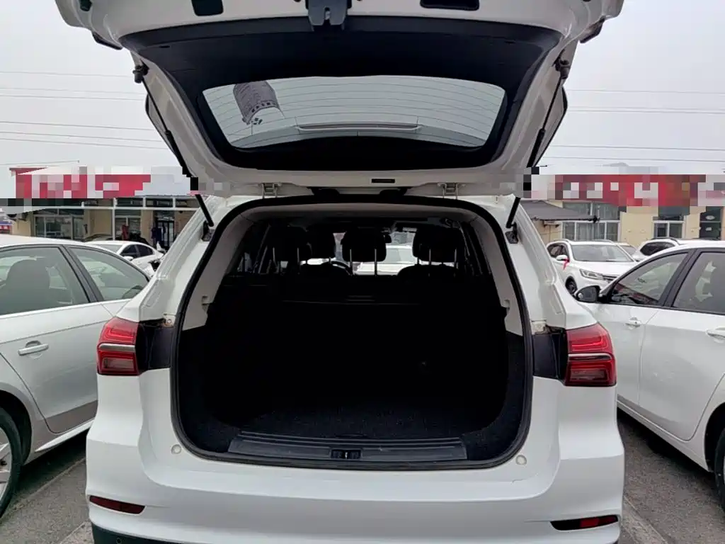 Roewe RX5 — миниатюра 19