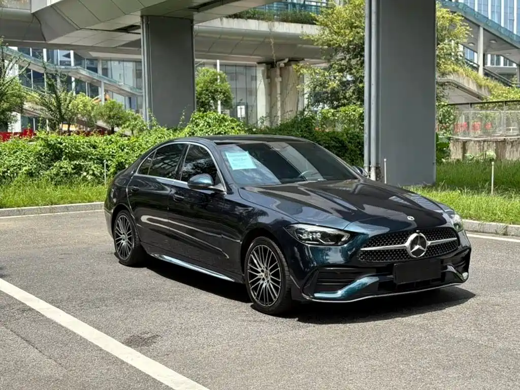 Mercedes-Benz C-Class — миниатюра 3