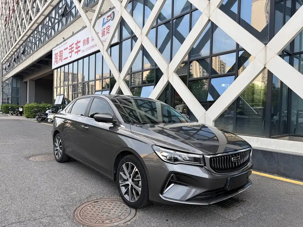 Geely Emgrand — миниатюра 3