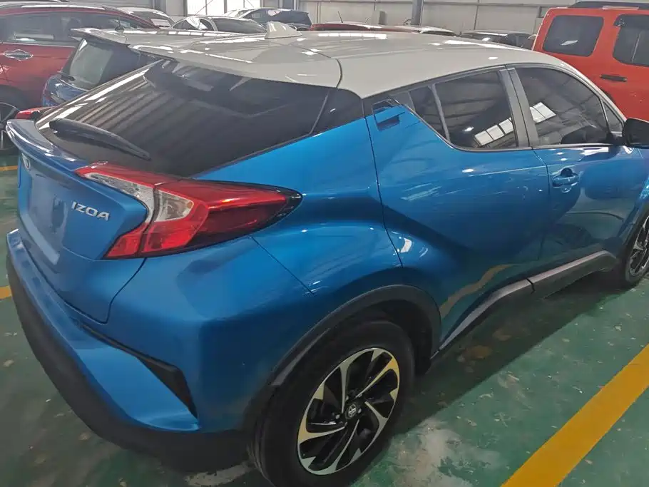 Toyota IZOA — миниатюра 3