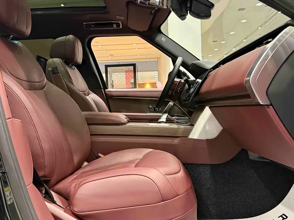 Land Rover Range Rover — миниатюра 21