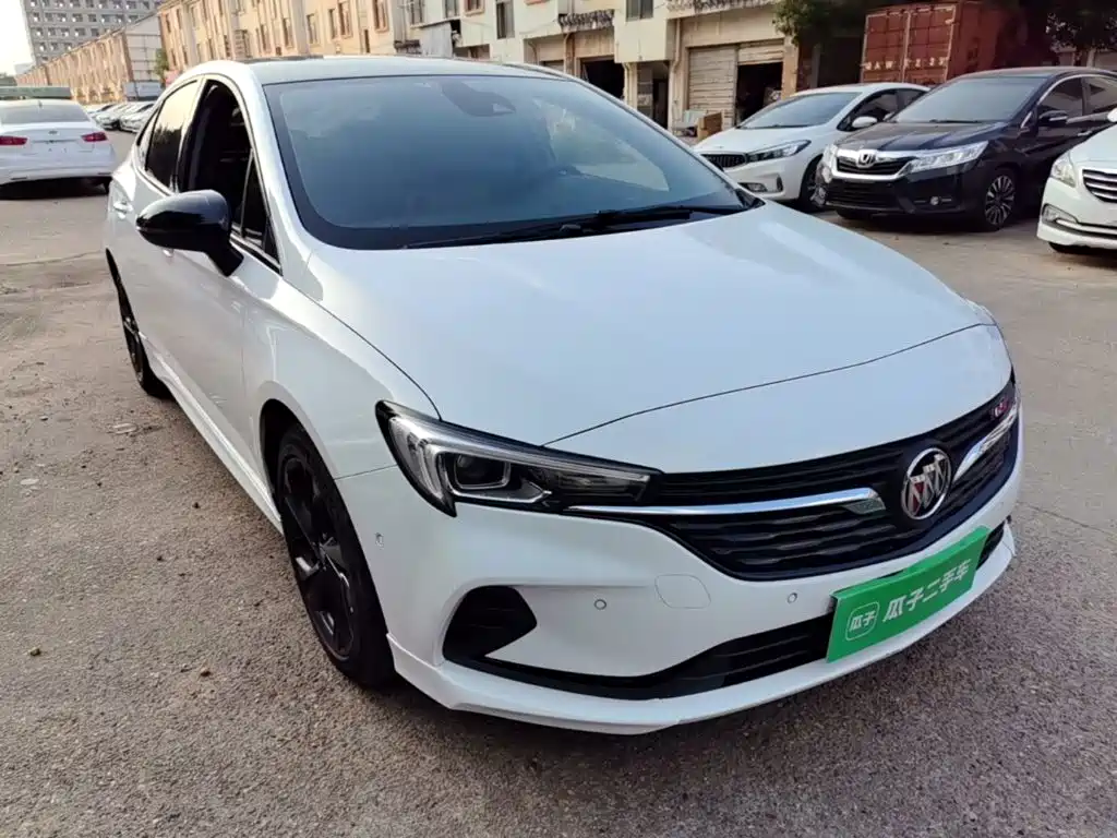 Buick Verano — миниатюра 4