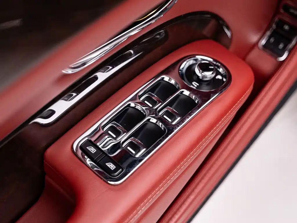 Bentley Mulsanne — миниатюра 22