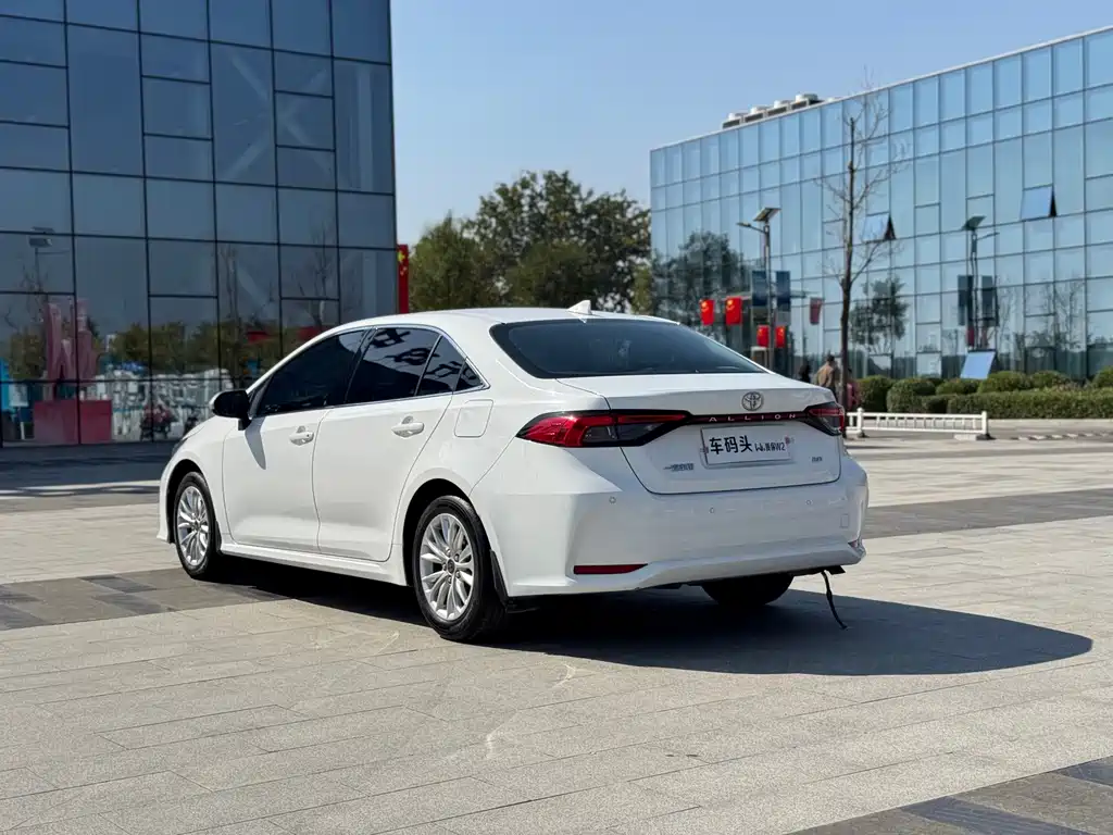 Toyota Allion — миниатюра 8