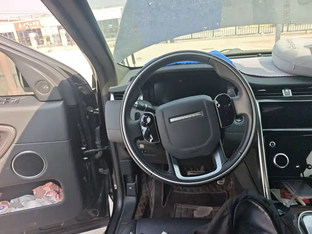 Land Rover Discovery Sport — миниатюра 6