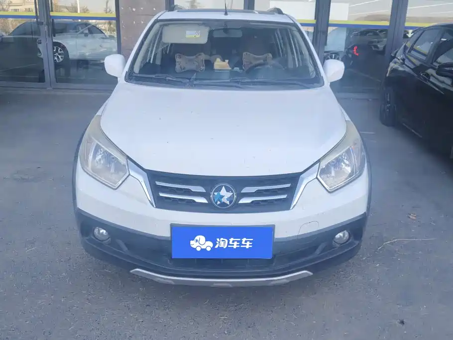 Venucia R50X — миниатюра 2