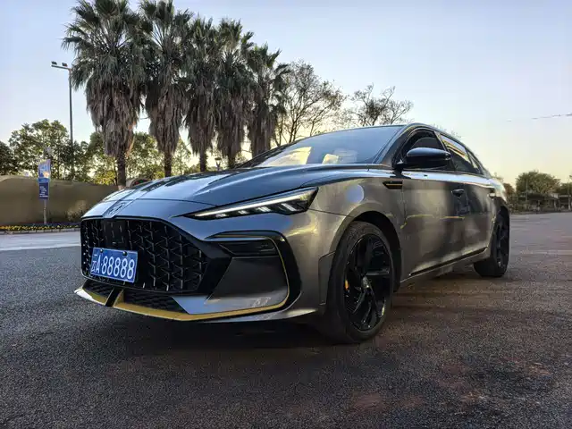 2022 MG MG6