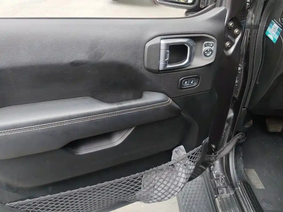 Jeep Wrangler — миниатюра 7