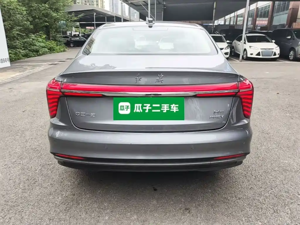 Hongqi Hongqi H5 PHEV — миниатюра 6