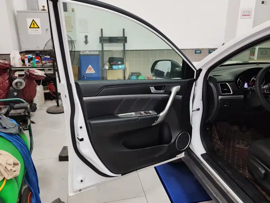Haval M6 — миниатюра 7