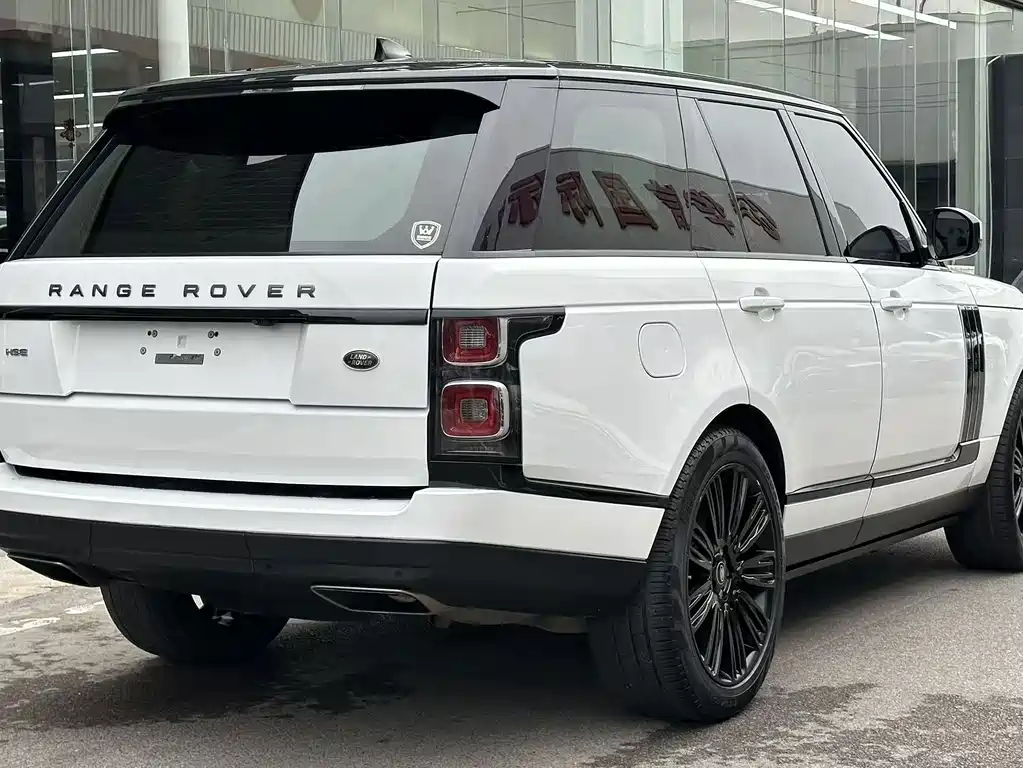 Land Rover Range Rover — миниатюра 10