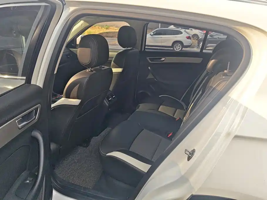 Qoros Qoros 5 — миниатюра 11