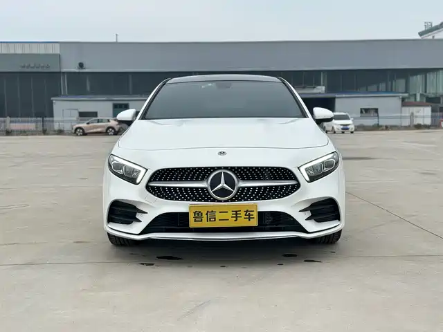 MERCEDES-BENZ A CLASS