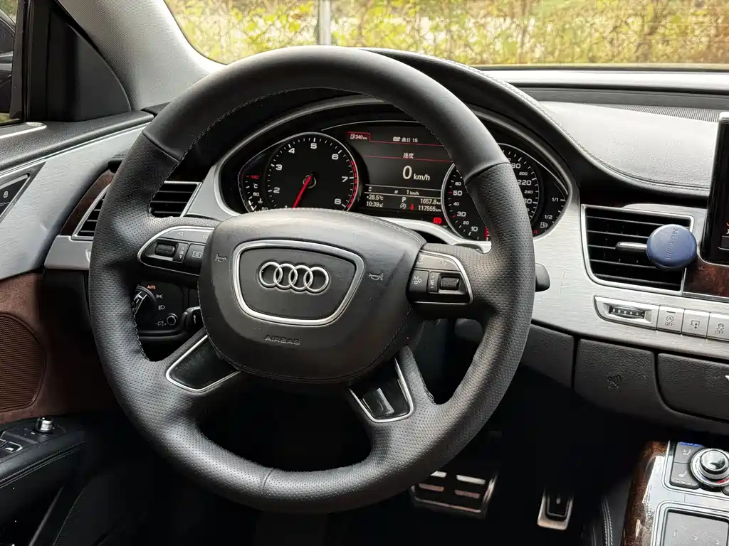 Audi A8 — миниатюра 26