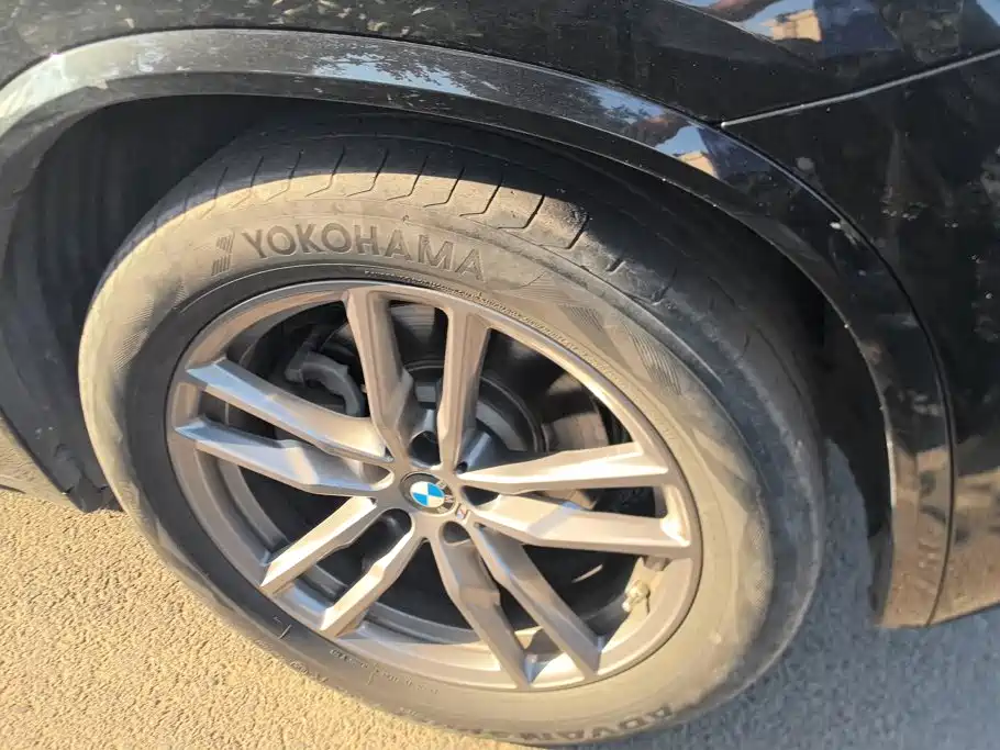 BMW X3 — миниатюра 6