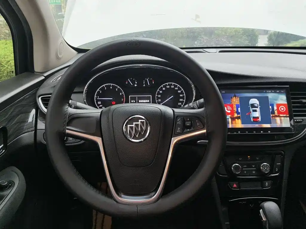 Buick Encore — миниатюра 6