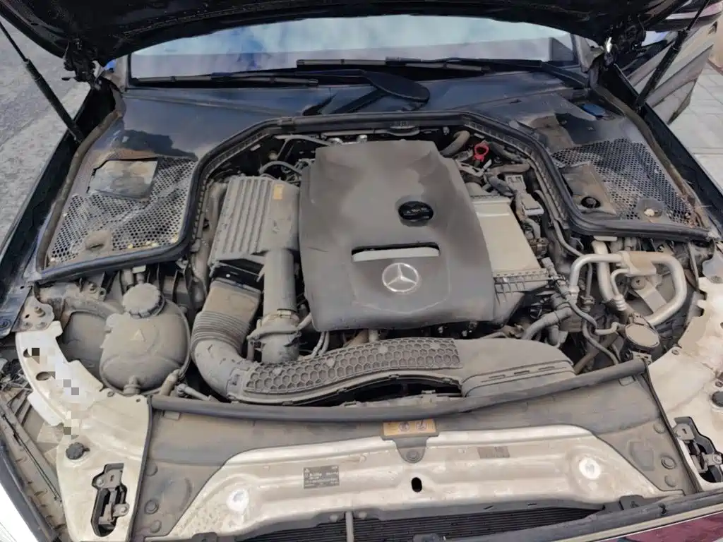 Mercedes-Benz C-Class — миниатюра 16