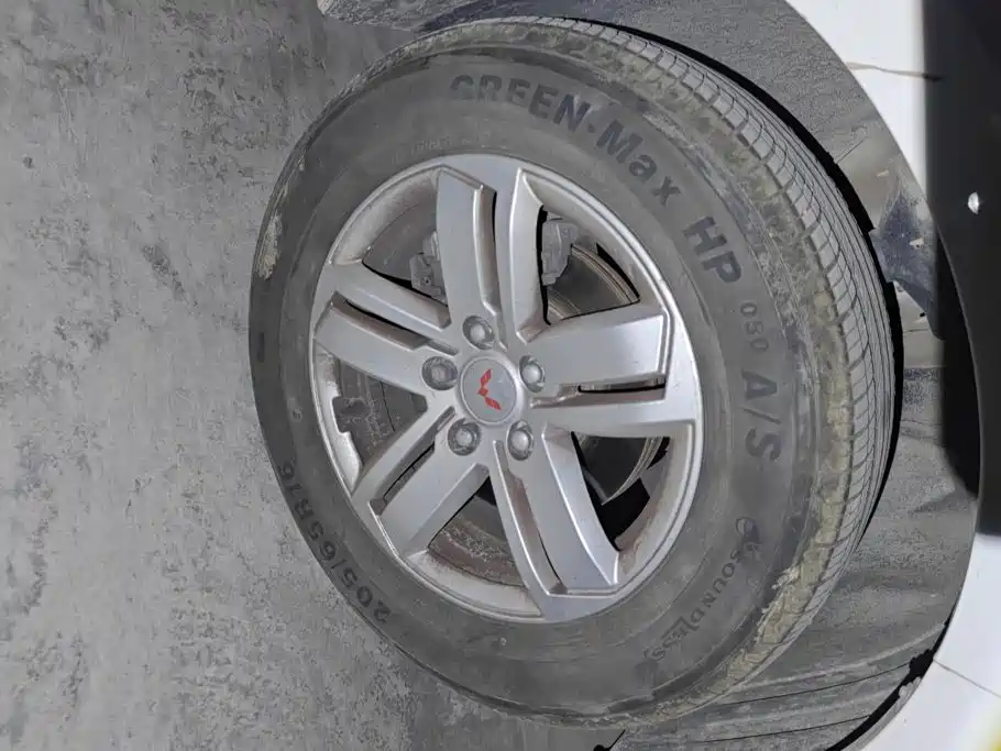 Wuling Hongguang PLUS — миниатюра 6