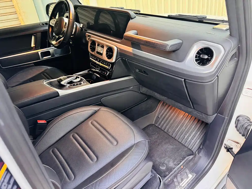 Mercedes-Benz G-Class — миниатюра 7