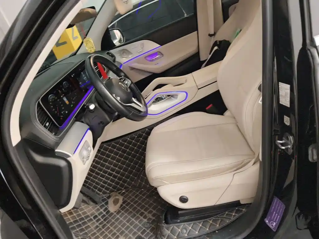 Mercedes-Benz GLE (Import) — миниатюра 16
