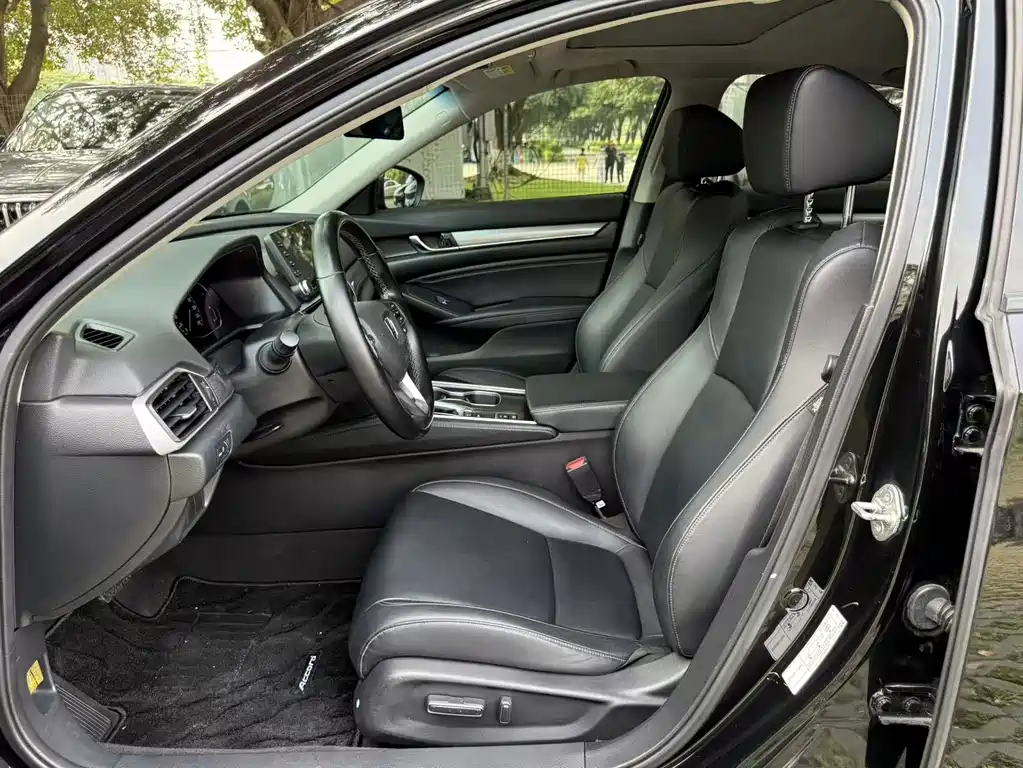 Honda Accord — миниатюра 5