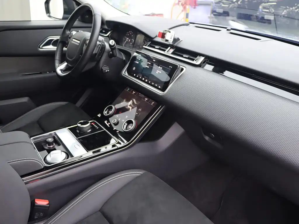 Land Rover Velar — миниатюра 9