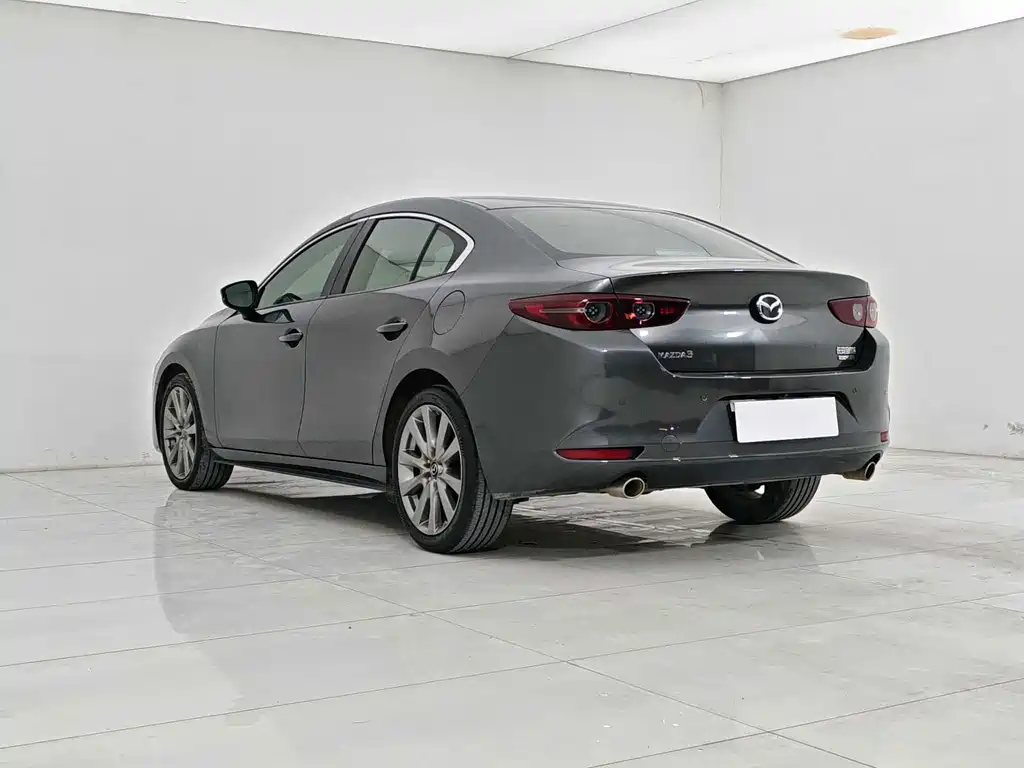 Mazda 3 Axela — миниатюра 4