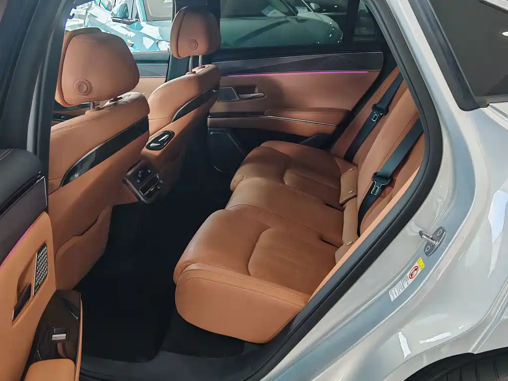 BYD Han L — миниатюра 7